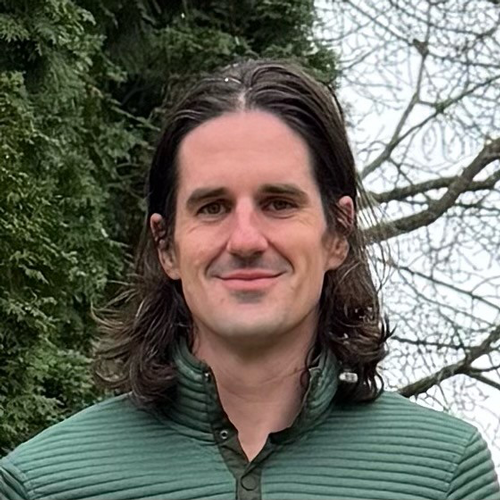 Dale Tuttle headshot photo.